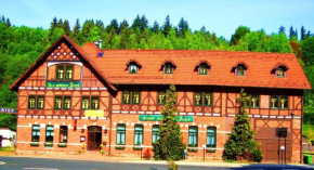 Гостиница Hotel Zum Goldenen Hirsch  Санкт-Килиан